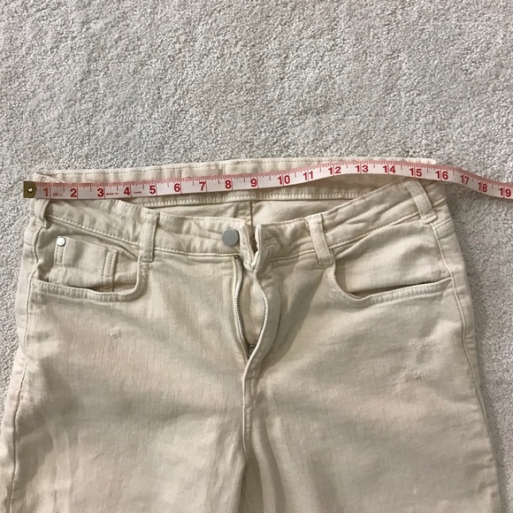 Pilcro Distressed Jeans - Picture 3 of 5